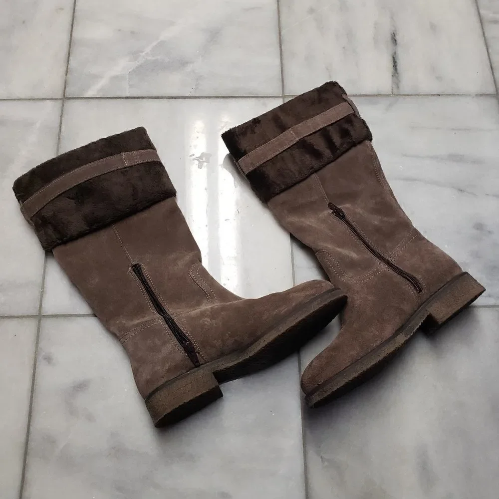 Kids Brown Fur Trimmed zip up Boots, us size 5